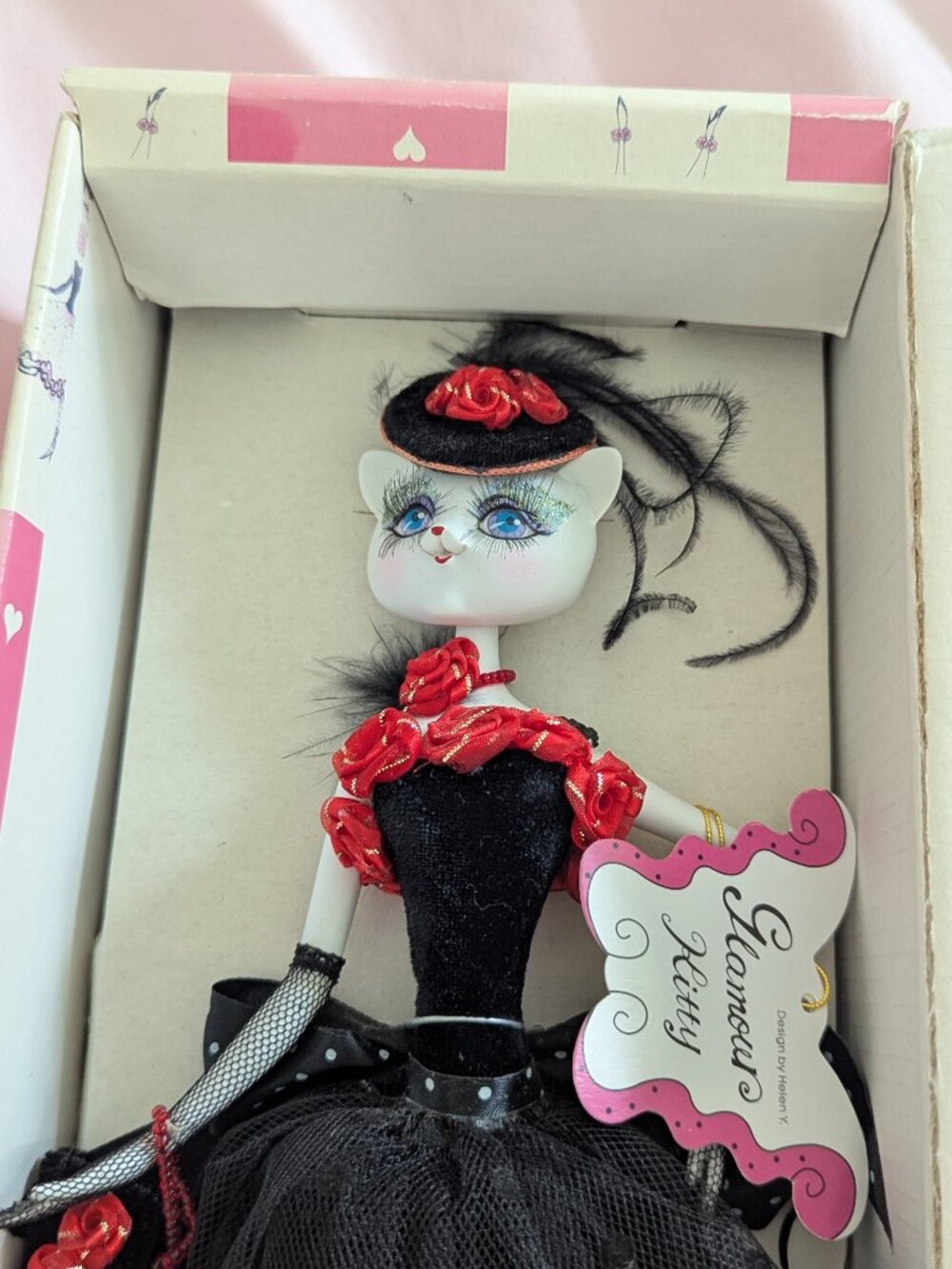 2004 Glamour Kitty Doll Helen Y Momo Cat Figurine - Picture 2 of 16